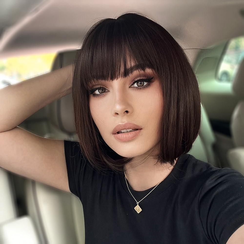 imageColorfulpanda Courte Perruque Femme Orange 14 Pouces Synthtique Perruque Bob avec Frange Naturelle Perruques pour Femme Cosplay Wig with BangsAuburn Rouge CouleurMarron fonc