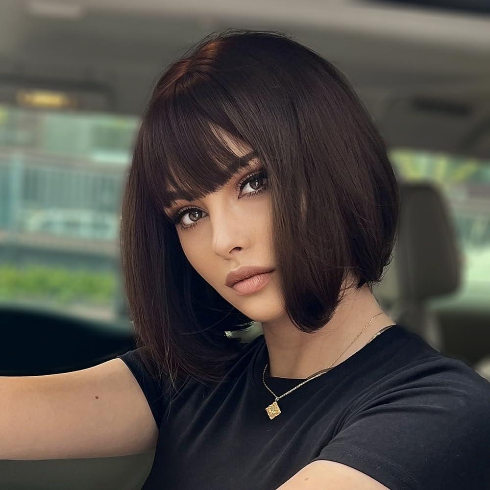 imageColorfulpanda Courte Perruque Femme Orange 14 Pouces Synthtique Perruque Bob avec Frange Naturelle Perruques pour Femme Cosplay Wig with BangsAuburn Rouge CouleurMarron fonc