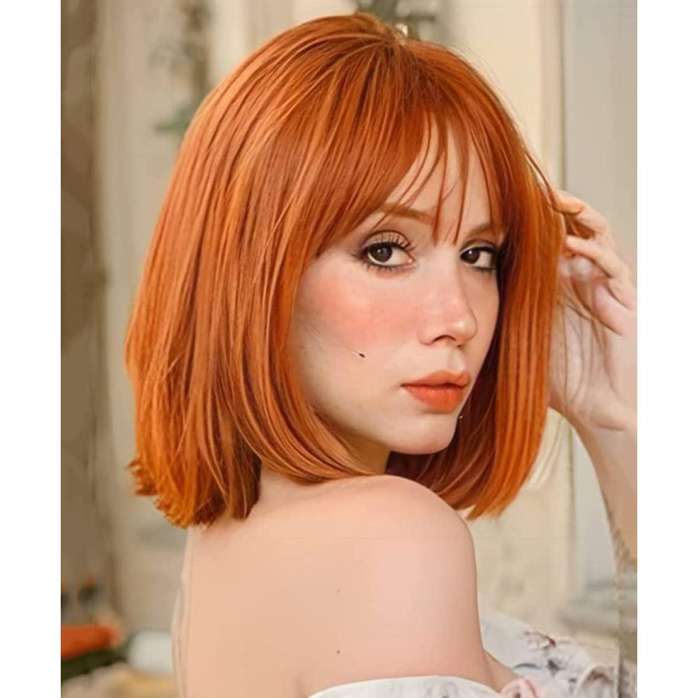 imageColorfulpanda Courte Perruque Femme Orange 14 Pouces Synthtique Perruque Bob avec Frange Naturelle Perruques pour Femme Cosplay Wig with BangsAuburn Rouge Couleurauburn