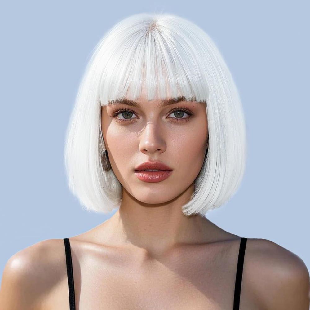 imageColorfulpanda Courte Perruque Femme Orange 14 Pouces Synthtique Perruque Bob avec Frange Naturelle Perruques pour Femme Cosplay Wig with BangsAuburn Rouge Couleurblanc
